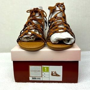 Covergirl Size 1 Girl’s shoes Brown Sandals NEW